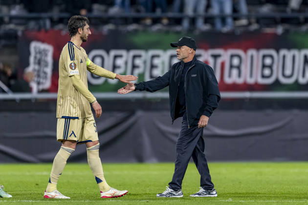 NIJMEGEN - (l-r) Levski Sofia defender Kristian Dimitrov and NEC Nijmegen coach Dick Schreuder during the UEFA Europa League match between N.E.C. and Levski Sofia at Stadion De Goffert on 15 October 2026 in Nijmegen, Nederland. (Photo by DeFodi Images) -