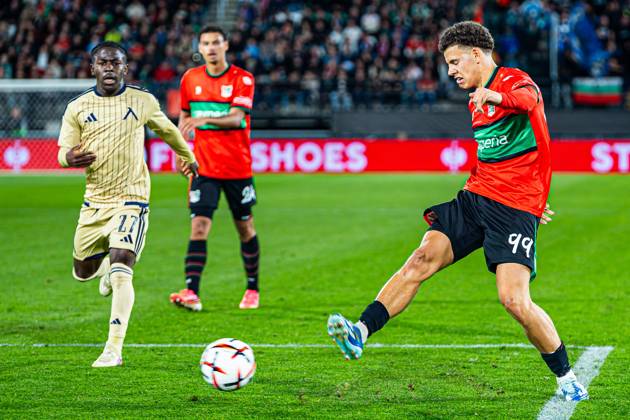 NIJMEGEN - Clement Bischoff of NEC Nijmegen during the UEFA Europa League match between NEC Nijmegen and Levski Sofia at the Goffertstadion on October 15, 2026 in Nijmegen, the Netherlands. KEVIN SENDERS ANP UEFA Europa League 2026 27 xVIxANPxSportx xMarcelxterxBalsxIVx 572571787 originalFilename: 572571787.jpg