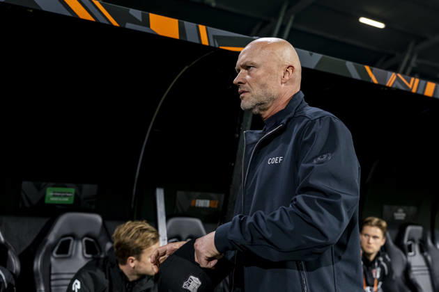 NIJMEGEN - NEC Nijmegen coach Dick Schreuder during the UEFA Europa League match between N.E.C. and Levski Sofia at Stadion De Goffert on 15 October 2026 in Nijmegen, Nederland. (Photo by DeFodi Images) -