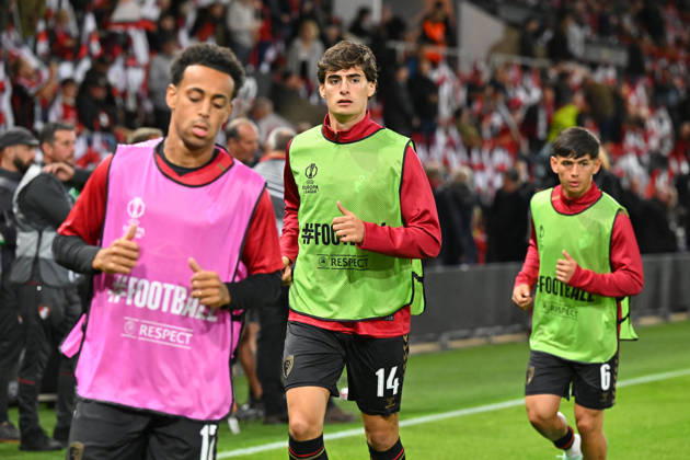 Bournemouth v Sturm Graz, Europa League Antonio Silva (14) of AFC Bournemouth warming up ahead of the Europa League match between Bournemouth and Sturm Graz at the Vitality Stadium, Bournemouth, UK on 15 October 2026. Bournemouth Vitality Stadium Dorset UK Editorial use only , Copyright: xGrahamxHuntx PSI-25011-0335