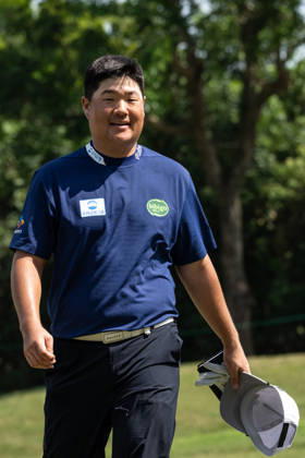 October 16, 2026, Coloane, Macao Sar, China: Sungjae IM from Korea is happy after his round of -7 par bringing him into the lead with -13par. Round 2 in the Macao Open Golf at Macau Golf & Country Club. Coloane China - ZUMAr144 20261016_zap_r144_086 Copyright: xJaynexRussellx