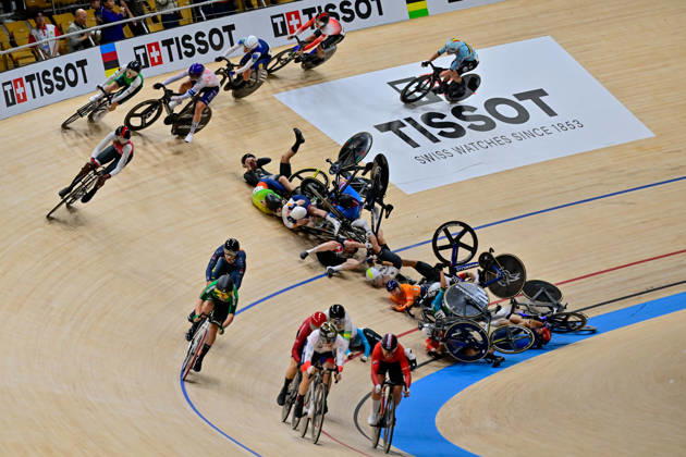 Crash Women s Omnium - Scratch Race 1 4 2026 UCI Track cycling, Rad, Radsport, Bahnrad, Bahn World Championships Women s Omnium - Scratch Race 1 4 2026, WIEBES Lorena DNF, ausgeschieden, eliminated UCI Track Cycling World Championships held from 14 to 18 October 2026, at the Shanghai Velodrome in Shanghai, China.