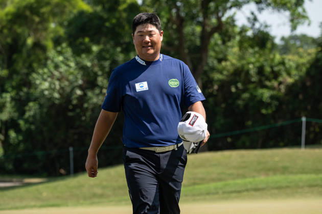 October 16, 2026, Coloane, Macao Sar, China: Sungjae IM from Korea is happy after his round of -7 par bringing him into the lead with -13par. Round 2 in the Macao Open Golf at Macau Golf & Country Club. Coloane China - ZUMAr144 20261016_zap_r144_091 Copyright: xJaynexRussellx