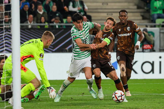 Ferencvaros V Viktoria Plzen - UEFA Europa League 2026 27 League Phase Match Day 2 Krisztian Lisztes of Ferencvaros and Patrik Hrosovsky of Viktoria Plzen participate during the UEFA Europa League 2026 27 League Phase MD2 match between Ferencvaros and Viktoria Plzen at Groupama Arena in Budapest, Hungary, on October 15, 2026. Budapest Hungary  Copyright: xPalxGöllnerx originalFilename:gollner-notitle261015_npCgG.jpg