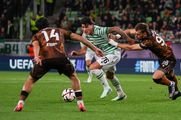 Ferencvaros V Viktoria Plzen - UEFA Europa League 2026 27 League Phase Match Day 2 Krisztian Lisztes of Ferencvaros and Filip Prebsl of Viktoria Plzen participate during the UEFA Europa League 2026 27 League Phase MD2 match between Ferencvaros and Viktoria Plzen at Groupama Arena in Budapest, Hungary, on October 15, 2026. Budapest Hungary  Copyright: xPalxGöllnerx originalFilename:gollner-notitle261015_npmSQ.jpg