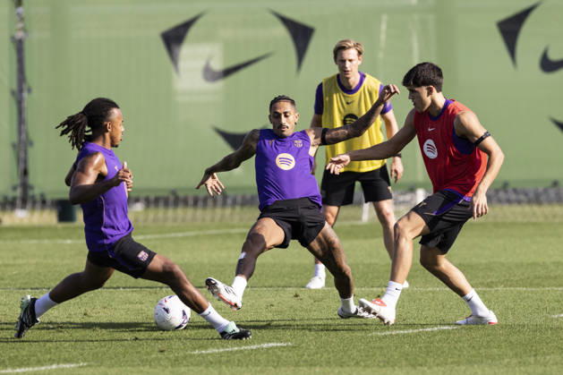October 16, 2026, Sant Joan Despi, Barcelona, Spain: Jules Kounde, Raphinha and Pau Cubarsi during the training day of FC Barcelona, Barca ahead the Spanish League, Laliga EA Sports, football match against Real Betis at Ciudad Esportiva Joan Gamper on October 16, 2026 in Sant Joan Despi, Barcelona, Spain. FC Barcelona Training And press conference, PK, Pressekonferenz - LaLiga EA Sports - ZUMAa181 20261016_zaa_a181_033 Copyright: xJavierxBorregox