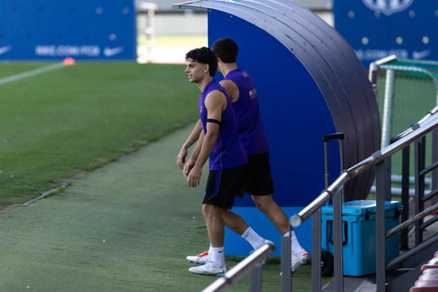 October 16, 2026, Sant Joan Despi, Barcelona, Spain: SANT JOAN DESPI, SPAIN - OCTOBER 16: Xavi Espart of FC Barcelona, Barca take part in a training session ahead of the LaLiga EA Sports match against Real Betis on October 16, 2026, at the Ciutat Esportiva Joan Gamper in Sant Joan Despi, Barcelona, Spain. FC Barcelona Train Ahead Of Real Betis Match - ZUMAs316 20261016_znp_s316_008 Copyright: xMartixSeguraxRamonedax