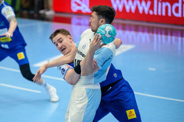 Felix Aellen (ThSV Eisenach, 22), Alex Dujshebaev (VfL Gummersbach, 10) GER, ThSV Eisenach gegen VfL Gummersbach, 1. Opel Handballbundesliga, Handball, 9.Spieltag, Saison 2026 2027, 20.00 Uhr, 16.10.2026 GER, ThSV Eisenach gegen VfL Gummersbach, 1. Opel Handballbundesliga, Handball, 9.Spieltag, Saison 2026 2027, 20.00 Uhr, 16.10.2026 Eisenach Copyright: xMartinxHerbstx