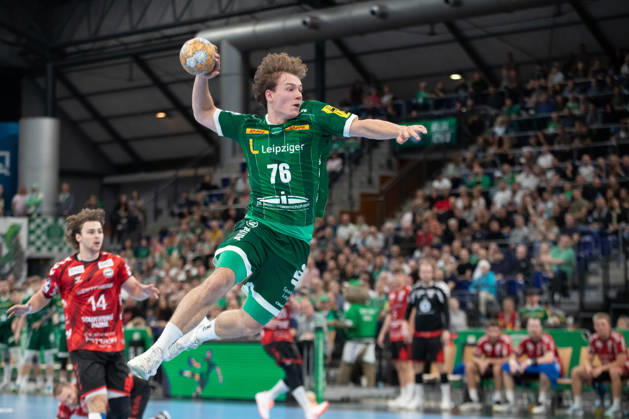 Handball, HBL2: SC DHfK Leipzig - ASV Hamm-Westfalen; 16.10.2026 Tom Koschek (76, SC DHfK Leipzig) eirft. Handball, 2. Bundesliga, Saison 2026 2027, 8. Spieltag: SC DHfK Leipzig vs. ASV Hamm-Westfalen am 16.10.2026 in der Quarterback Immobilien Arena Leipzig. Copyright: xBEAUTIFULxSPORTS JanxKaeferx