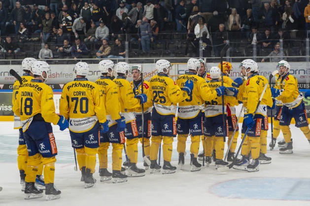 LUGANO, SWITZERLAND - OCTOBER 16: HCD celebrates victory during the game between HC Lugano v HC Davos at the Corner Arena on October 16, 2026 in Lugano, Switzerland. Lugano Ticino Switzerland Copyright: xJustPictures.ch JarixPestelaccix jp-en-EuSpIm-JP6_JAr_NL_HCL_HCDavos_16Ott2026_000228