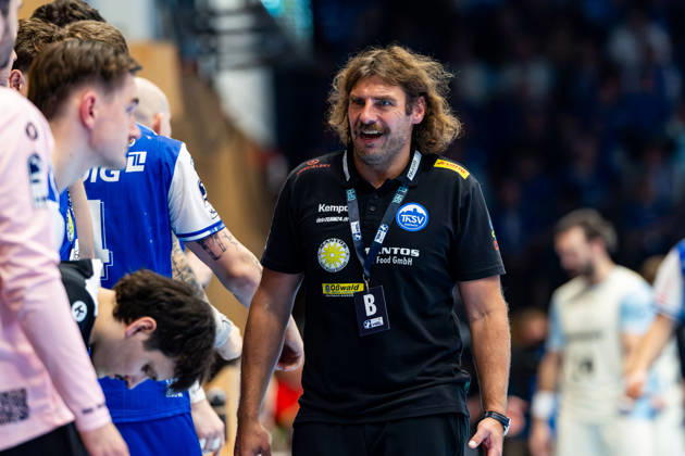 16.10.2026, GER, Handball, Maenner, Saison 26 27, Opel 1.Bl, 9.Spieltag, ThSV Eisenach - VfL Gummersbach Sebastian Hinze (ThSV Eisenach,Trainer) 99817 Eisenach Werner-Assmann-Halle Am Sportp Thueringen Deutschland