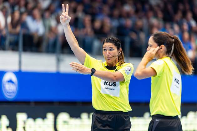 16.10.2026, GER, Handball, Maenner, Saison 26 27, Opel 1.Bl, 9.Spieltag, ThSV Eisenach - VfL Gummersbach Tanja Kuttler Maike Merz 99817 Eisenach Werner-Assmann-Halle Am Sportp Thueringen Deutschland