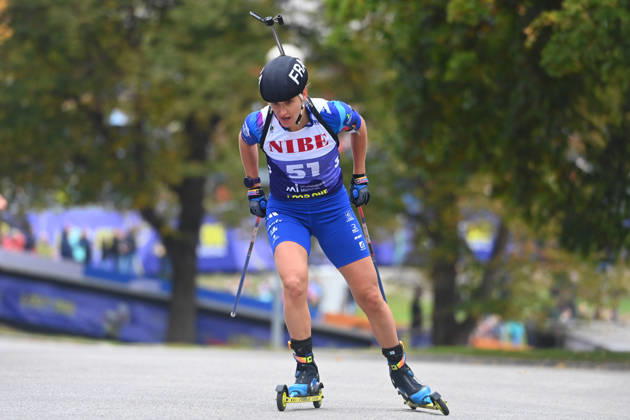 Julia SIMON (FRA),Aktion, Loop One-Biathlon Opening Festival im Olympiapark in Muenchen am 17.10.2026.