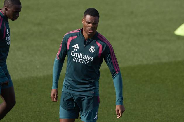 October 17, 2026, Madrid, Spain: Denzel Dumfries (Real Madrid CF) is seen in action during a training session on the eve of the LaLiga EA SPORTS 2026 2027 match between Real Madrid CF and Sevilla FC..Real Madrid CF is holding its final training session and press conference, PK, Pressekonferenz ahead of its ninth LaLiga game. Madrid Spain - ZUMAs197 20261017_aaa_s197_027 Copyright: xFedericoxTitonex