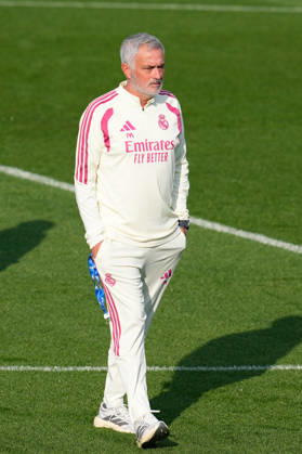 October 17, 2026, Valdebebas, Madrid, Spain: Jose Mourinho, head coach of Real Madrid during the training day of Real Madrid ahead the Spanish League, LaLiga EA Sports, football match against Sevilla FC at Ciudad Deportiva Real Madrid on October 17, 2026, in Valdebebas, Madrid, Spain. Real Madrid Training And press conference, PK, Pressekonferenz - LaLiga Ea Sports - ZUMAa181 20261017_zaa_a181_040 Copyright: xDennisxAgyemanx