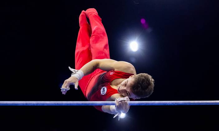 ROTTERDAM - Sergei Naidin (WG2) during the qualifications at the World Gymnastics Championships in Rotterdam Ahoy. IRIS VAN DEN BROEK ANP xVIxANPxSportx xxANPxIVx 572690615 originalFilename: 572690615.jpg