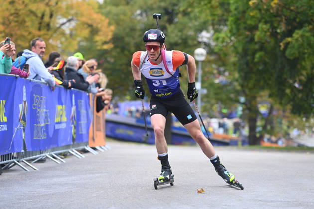 Lucas FRATZSCHER (GER), Aktion. Loop One-Biathlon Opening Festival im Olympiapark in Muenchen am 17.10.2026.