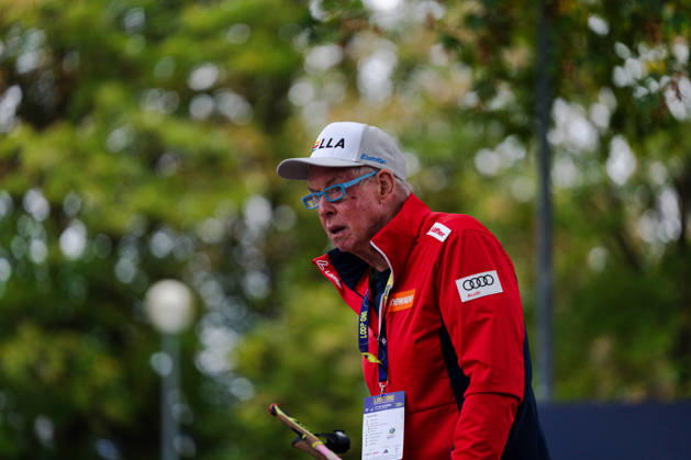 17.10.2026, GER, Biathlon, Frauen, IBU Biathlon Loop One Festival 2026, Saison 2026 2027, Super Sprint Qualifikation Damen Wolfgang Pichler ( AUT, Trainer) München Olympiapark Bayern Deutschland Copyright: xNordphoto Vux