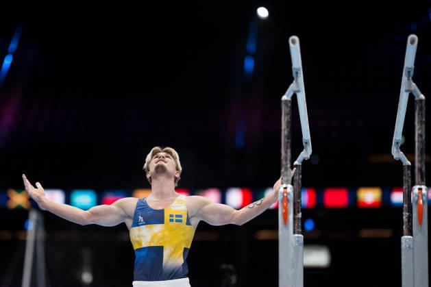 261017 David Rumbutis of Sweden celebrates when competing in men s qualifications during day one of the 2026 Artistic Gymnastics World Championships on October 17, 2026 in Rotterdam. Photo: Joel Marklund BILDBYRÅN kod JM JM0859 bbeng artistisk gymnastik artistic gymnastics gymnastik-vm vm artistic gymnastics world championshipsbbeng artistisk gymnastik artistic gymnastics gymnastik-vm vm artistic gymnastics world championships jubel sverige sweden celebrates Copyright: JOELxMARKLUND BB261017JM023