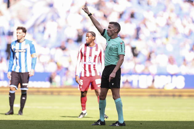 October 17, 2026, Cornella, Barcelona, SPAIN: Alejandro Hernandez, referee of the match, gestures during the Spanish league, LaLiga EA Sports, football match played between RCD Espanyol and Atletico de Madrid at RCDE Stadium on October 17, 2026 in Cornella, Spain. RCD Espanyol V Atletico De Madrid - LaLiga EA Sports - ZUMAa181 20261017_zaa_a181_131 Copyright: xJavierxBorregox