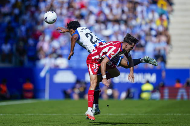 RCD Espanyol v Atletico de Madrid. La Liga EA Sports. Date 9 Omar El Hilali of RCD Espanyol and Daniel Martinez of Atletico de Madrid during the La Liga EA Sports match between RCD Espanyol and Atletico de Madrid played at RCDE Stadium on October 17, 2026 in Barcelona, Spain. Contributor Copyright: xPressinphotox PS_2627_ESP_ATL_017