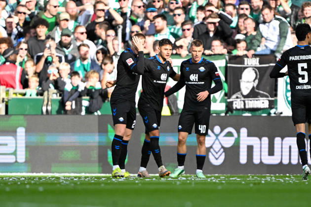 1. Bundesliga: SV Werder Bremen - SC Paderborn 07 am 17.10.2026 im Weserstadion in Bremen Jubel, Torjubel, Torschuetze, Torschütze Stefano Marino (Paderborn) jubelt nach seinem Tor zum 0:1.