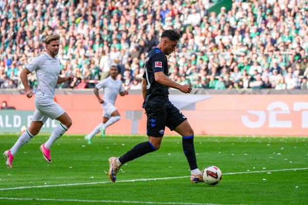 Tor und Torjubel von Stefano Marino (SC Paderborn 07, 30) zum 0:1 für SC Paderborn 07, Torschuss, Emotionen, Jubel, Freude, Deutschland: Fussball, Bundesliga, Saison 2026 27, 6. Spieltag, 17.10.2026, Werder Bremen vs FC Augsburg, Weserstadion (Bremen) Copyright: xLeonxFrickx