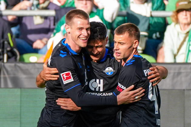 Tor und Torjubel von Stefano Marino (SC Paderborn 07, 30) zum 0:1 für SC Paderborn 07, Emotionen, Jubel, Freude, Deutschland: Fussball, Bundesliga, Saison 2026 27, 6. Spieltag, 17.10.2026, Werder Bremen vs FC Augsburg, Weserstadion (Bremen) Copyright: xLeonxFrickx