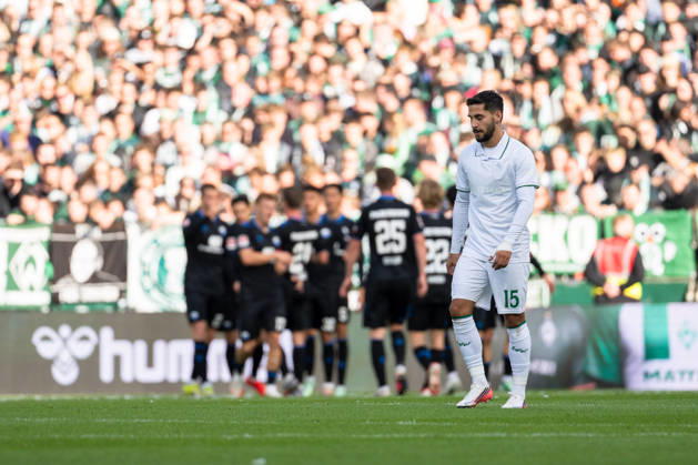 Tor zum 0:1 Paderborn jubelt Jubel, Ludovit Reis (SV Werder Bremen, 15) enttaeuscht Enttaeuschung, GER, SV Werder Bremen vs SC Paderborn 07, Fussball, Bundesliga, Spieltag 6, Saison 2026 2027, 17.10.2026 DFL REGULATIONS PROHIBIT ANY USE OF PHOTOGRAPHS AS IMAGE SEQUENCES AND OR QUASI-VIDEO GER, SV Werder Bremen vs SC Paderborn 07, Fussball, Bundesliga, Spieltag 6, Saison 2026 2027, 17.10.2026 Bremen Copyright: xEibner-Pressefoto MaxxVincenx EP_MVN