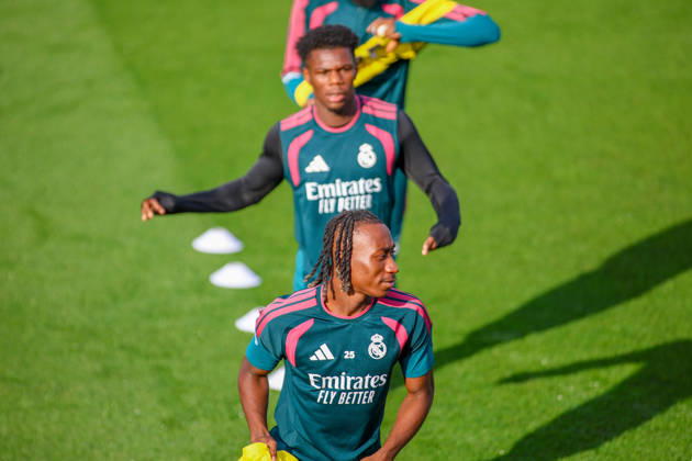 ESP: Real Madrid Training day Yan Diomande of Real Madrid during the training day of Real Madrid ahead the Spanish League, LaLiga EA Sports, football match against Real Sociedad at Ciudad Deportiva Real Madrid in Valdebebas, Madrid on october 17, 2026, Spain Madrid Spain Copyright: xAgenciaxLOFx