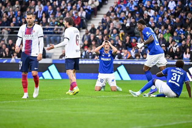 RC Strasbourg Alsace v Paris Saint-Germain - Ligue 1 McDonald s 2026 2027 Giovanni RAYNA of Strasbourg during Ligue 1 McDonald s match between Strasbourg and Paris at Stade de la Meinau on October 17, 2026 in Strasbourg, France. Strasbourg France  Copyright: xKevinxClementx 776577014