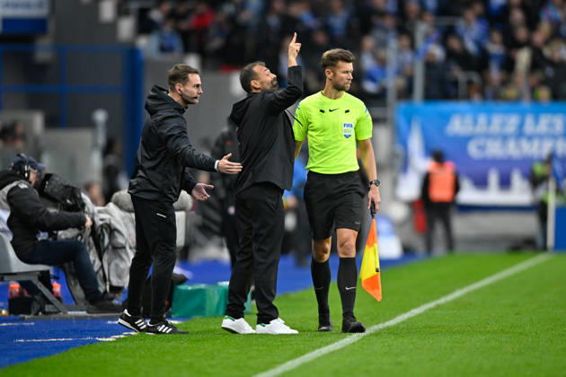 RC Strasbourg Alsace v Paris Saint-Germain - Ligue 1 McDonald s 2026 2027 Hugo OLIVEIRA Headcoach of Strasbourg during Ligue 1 McDonald s match between Strasbourg and Paris at Stade de la Meinau on October 17, 2026 in Strasbourg, France. Strasbourg France  Copyright: xKevinxClementx 776577014