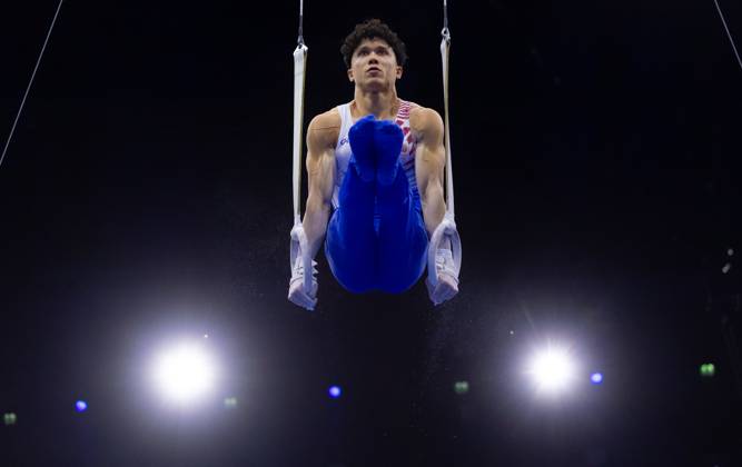 ROTTERDAM - Jermain Gruenberg during the qualifications at the World Gymnastics Championships in Rotterdam Ahoy. IRIS VAN DEN BROEK ANP xVIxANPxSportx xxANPxIVx 572725449 originalFilename: 572725449.jpg