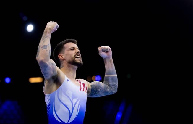 ROTTERDAM - Casimir Schmidt during the qualifications at the World Gymnastics Championships in Rotterdam Ahoy. IRIS VAN DEN BROEK ANP xVIxANPxSportx xxANPxIVx 572729438 originalFilename: 572729438.jpg