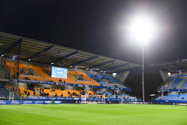ESTAC Troyes v RC Lens - Ligue 1 McDonald s 2026 2027 General view of Stade de l Aube during Ligue 1 McDonald s match between Troyes and Lens at Stade de l Aube on October 17, 2026 in Troyes, France. Troyes France Copyright: xIconxSportx 776577041