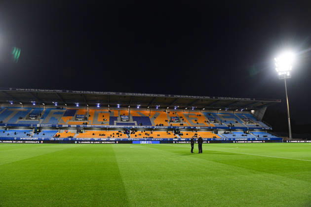 ESTAC Troyes v RC Lens - Ligue 1 McDonald s 2026 2027 General view of Stade de l Aube during Ligue 1 McDonald s match between Troyes and Lens at Stade de l Aube on October 17, 2026 in Troyes, France. Troyes France Copyright: xIconxSportx 776577041