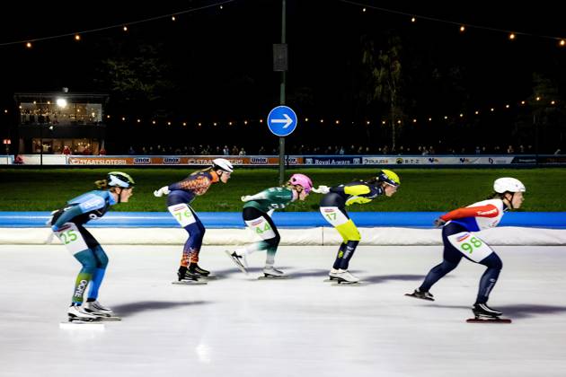 AMSTERDAM - The first race of the Marathon Cup for women at the Jaap Eden Track. RAMON VAN FLYMEN ANP xVIxANPxSportx xxANPxIVx 572738075 originalFilename: 572738075