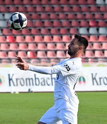 17.10.2026 xkhx Kassel, Auestadion Regionalliga Südwest Saison 2026 2027 KSV Hessen Kassel - VFR Mannheim Lukas Peter Rupp (VFR)