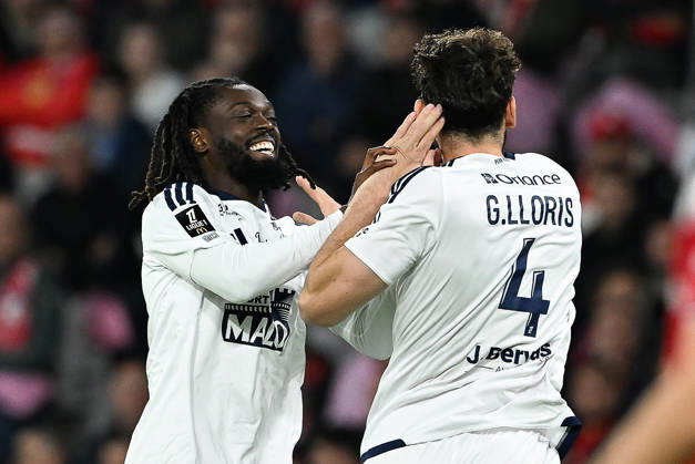 261017 Lille OSC vs Brest Gautier Lloris (4) of Brest celebrates after scoring pictured during the French Mc Donalds Ligue 1 season 2026 - 2027 matchday 7 game between Lille OSC and Stade Brest on October 17 , 2026 in Lille, France. (Photo by Jill Delsaux Isosport) Lille France  Copyright: xJillxDelsauxx DSC_2095