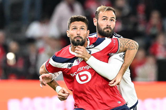 261017 Lille OSC vs Brest Olivier Giroud (9) of Lille and Lucas Tousart (29) of Brest pictured during the French Mc Donalds Ligue 1 season 2026 - 2027 matchday 7 game between Lille OSC and Stade Brest on October 17 , 2026 in Lille, France. (Photo by Jill Delsaux Isosport) Lille France  Copyright: xJillxDelsauxx DSC_2020