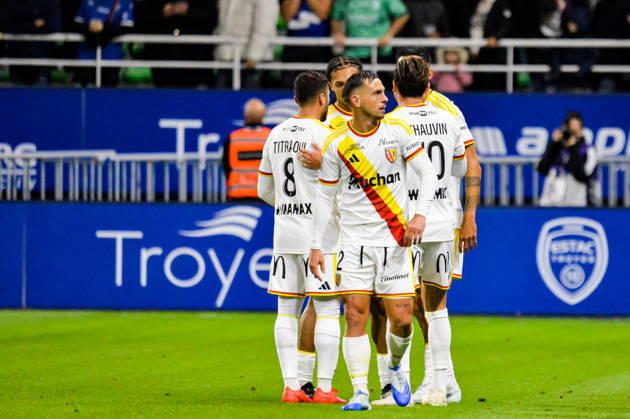 FOOTBALL : ESTAC Troyes vs RC Lens - Ligue 1 - Journée 7 - 17 10 2026 Joie des joueurs du RC Lens aprés le but de Ruben Aguilar (RC Lens) TroyesFrance  Copyright: xBaptistexAutissierx