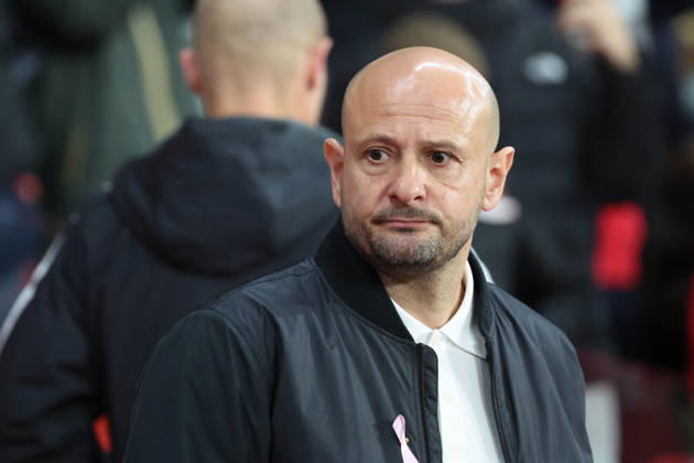 FOOTBALL : LOSC Lille vs Brest - Ligue 1 - 17 10 2026 Julien LACHUER (entraîneur de Brest) lors du match LOSC Lille vs Brest, Ligue 1, Decathlon Arena stade Pierre Mauroy, le 17 octobre 2026 - photo Laurent Sanson PsnewZ  Copyright: xLaurentxSANSONx xPsnewZx