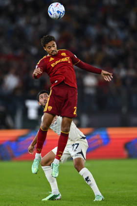 Dc Roma 17 10 2026 - campionato di calcio serie A Roma-Genoa foto Domenico Cippitelli Image nella foto: Devyne Rensch-Mikael Egil Ellertsson 
