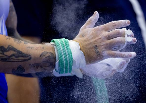 ROTTERDAM - Casimir Schmidt during the qualifications at the World Gymnastics Championships in Rotterdam Ahoy. IRIS VAN DEN BROEK ANP xVIxANPxSportx xxANPxIVx 572743806 originalFilename: 572743806.jpg
