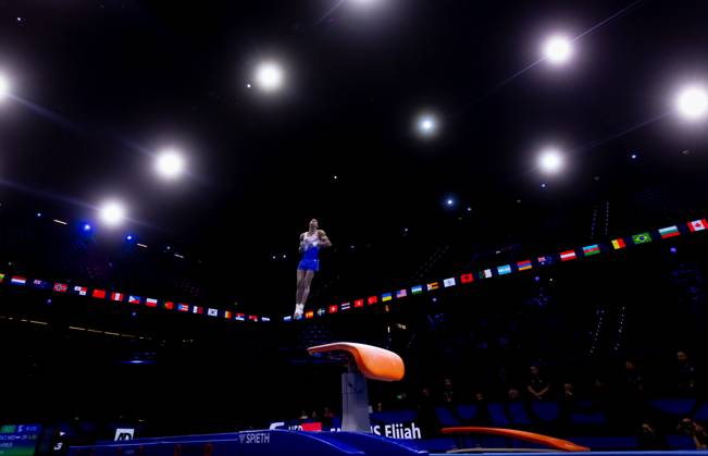 ROTTERDAM - Elijah Faverus during the qualifications at the World Gymnastics Championships in Rotterdam Ahoy. IRIS VAN DEN BROEK ANP xVIxANPxSportx xxANPxIVx 572744103 originalFilename: 572744103.jpg