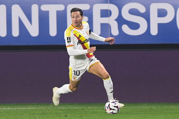 ESTAC Troyes v RC Lens - Ligue 1 McDonald s 2026 2027 Florian THAUVIN of Lens during Ligue 1 McDonald s match between Troyes and Lens at Stade de l Aube on October 17, 2026 in Troyes, France. Troyes France  Copyright: xIconxSportx 776577041