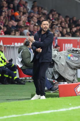 FOOTBALL : LOSC Lille vs Brest - Ligue 1 - 17 10 2026 Davide ANCELOTTI (entraineur LOSC Lille) lors du match LOSC Lille vs Brest, Ligue 1, Decathlon Arena stade Pierre Mauroy, le 17 octobre 2026 - photo Laurent Sanson PsnewZ  Copyright: xLaurentxSANSONx xPsnewZx