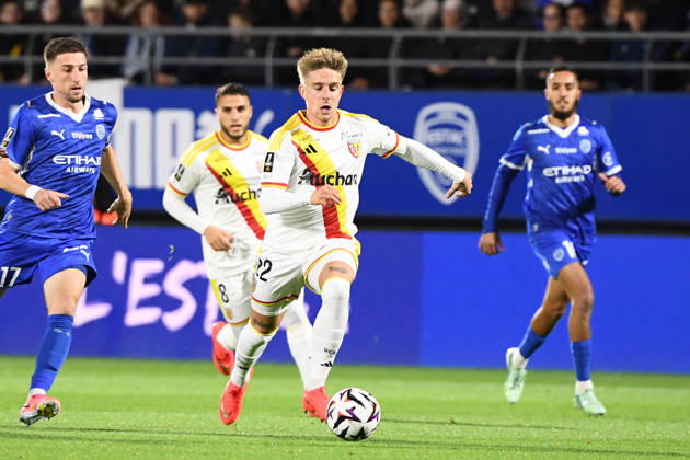 ESTAC Troyes v RC Lens - Ligue 1 McDonald s 2026 2027 Yacine TITRAOUI of Lens during Ligue 1 McDonald s match between Troyes and Lens at Stade de l Aube on October 17, 2026 in Troyes, France. Troyes France Copyright: xIconxSportx 776577041