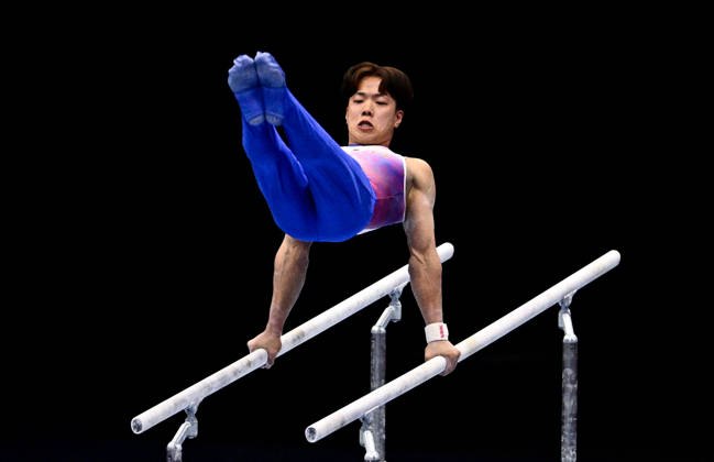 Netherlands Artistic Gymnastics World Championships Qualifiers 9266966 17.10.2026 Japan s Shohei Kawakami competes on the parallel bars during the men s qualification at the 2026 World Artistic Gymnastics Championships in Rotterdam, the Netherlands. Alexey Filippov Sputnik Rotterdam Netherlands  Copyright: xAlexeyxFilippovx