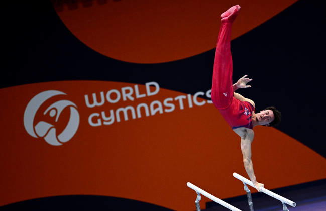 Netherlands Artistic Gymnastics World Championships Qualifiers 9266990 17.10.2026 Britain s Reuben Ward competes on the parallel bars during the men s qualification at the 2026 World Artistic Gymnastics Championships in Rotterdam, the Netherlands. Alexey Filippov Sputnik Rotterdam Netherlands  Copyright: xAlexeyxFilippovx